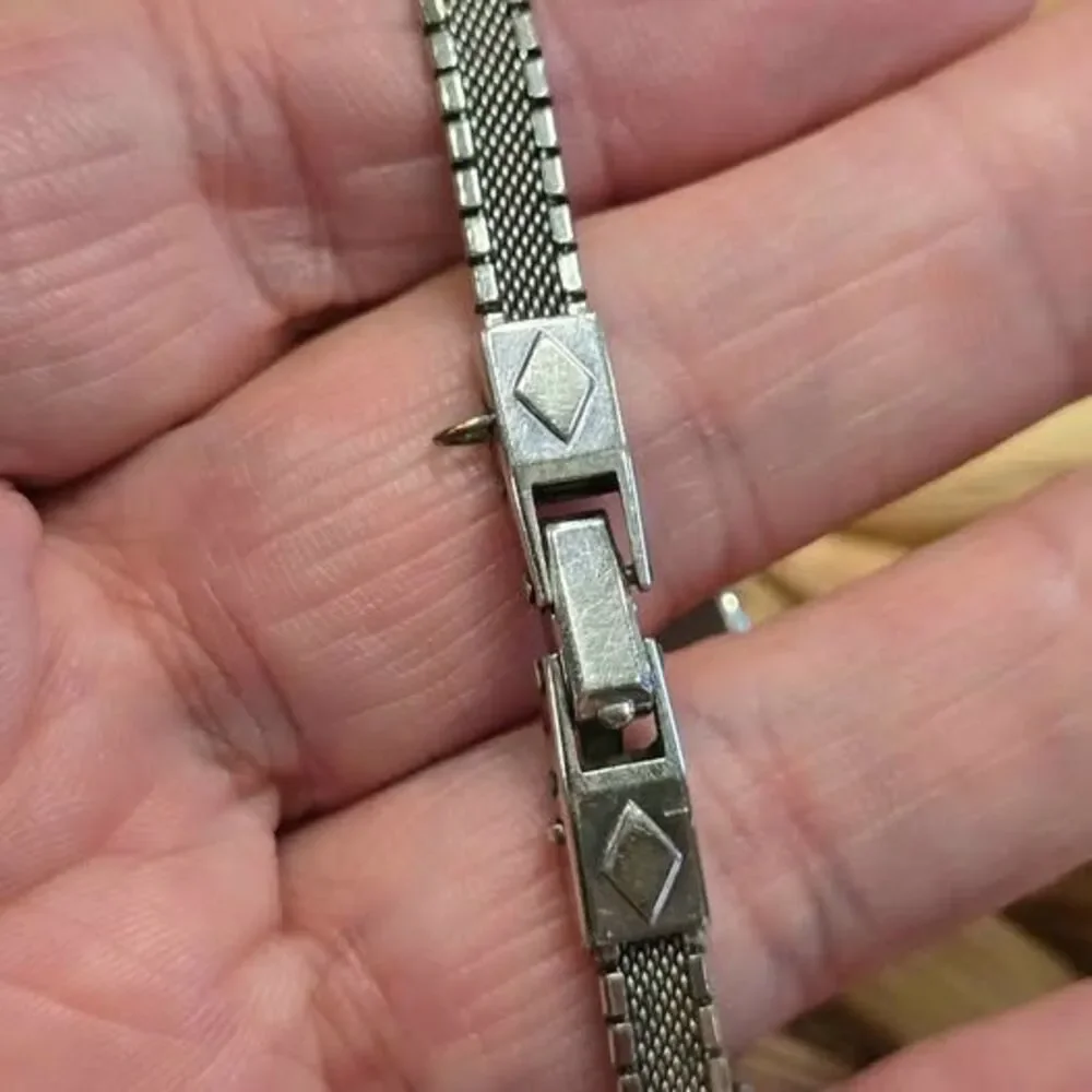 Vintage Benrus 21 Jewels Swiss Ladies Diamond Cocktail Watch